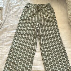 Loft Ankle Green Striped Pant Size XS
